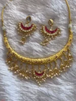 Golden Hasli pink chand Look with Earrings - Image 3