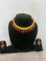 Minimal Pink Moti Hasli Set with Earrings - Image 3