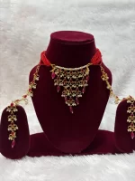 Premium Aad Look Red Chidd Set with Viral Kanoti Earrings