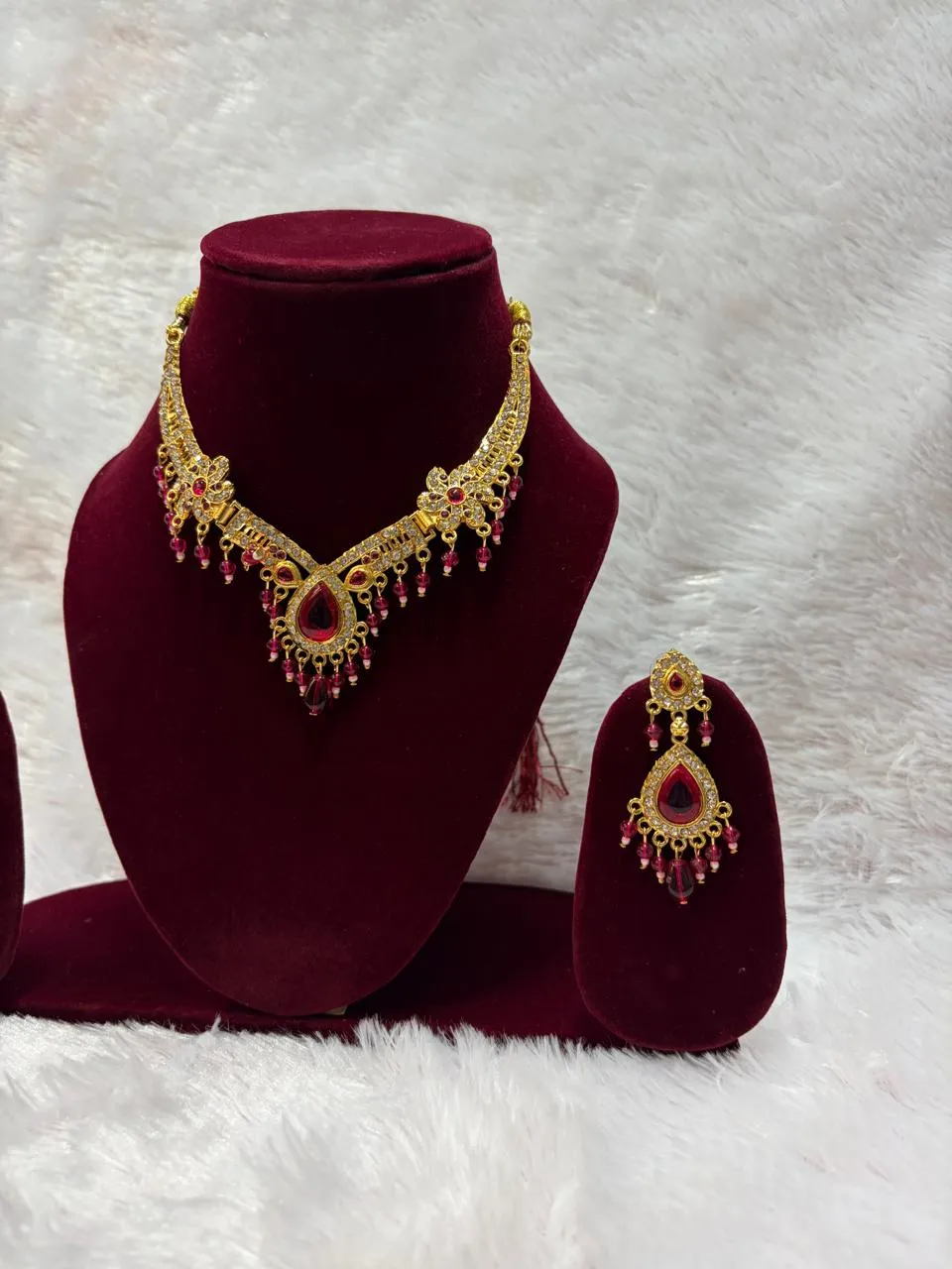 JB132.1 A premium mini Aad necklace set featuring elegant traditional styling, perfect for festive and lightweight ethnic wear. - Image 1
