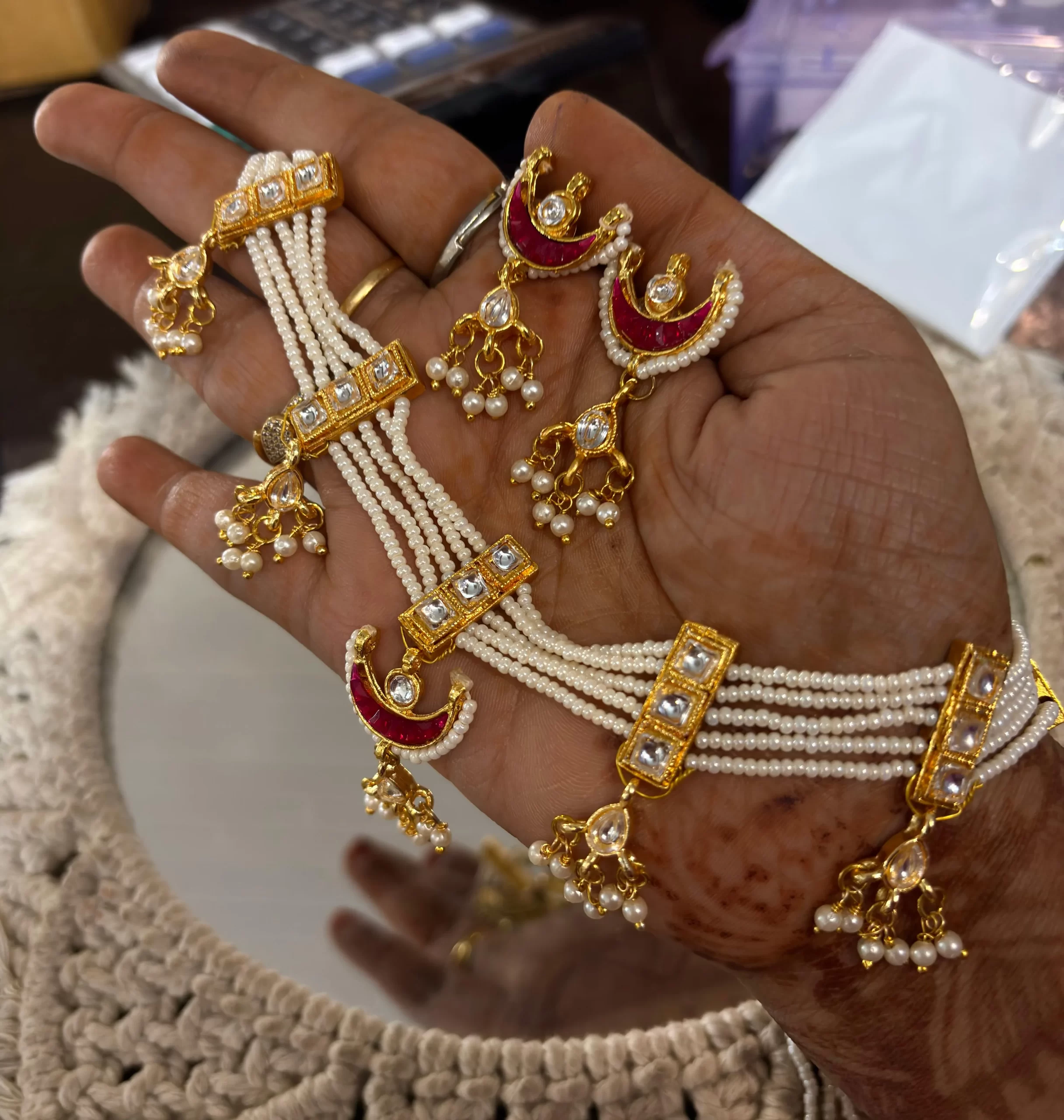 JB147.1 Royal White Pearl Chand Necklace Set - Image 1