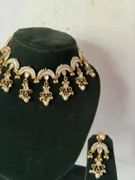 Viral Ulta Chand Set with Earrings - Image 2