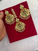 White Green Earrings with Maang Tikka Combo Set - Image 2